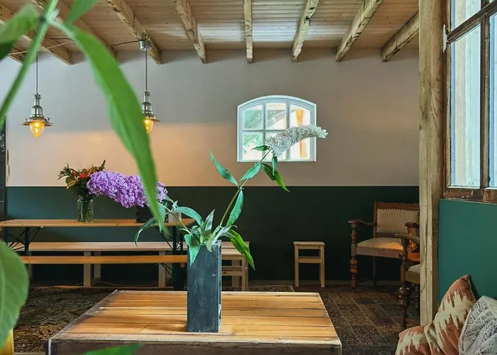 Campo de lujo Bell Tent In Voedselbos